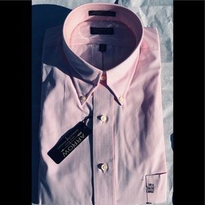 NWT Pink Arrow Button Down Collar Dress Shirt.